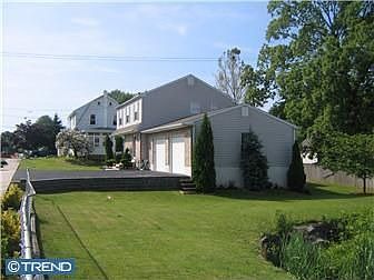 2nd image of 310 Riverside Ave