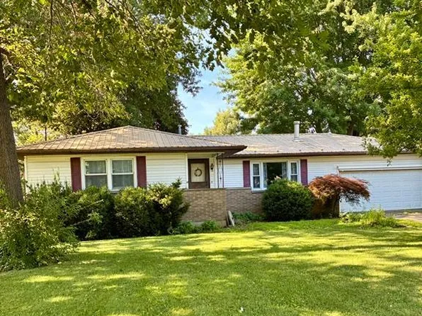 3906 Hull Rd, Huron, OH 44839