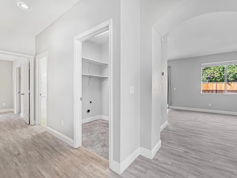 2341 Arthur Nate Haugh Dr — Photo 13