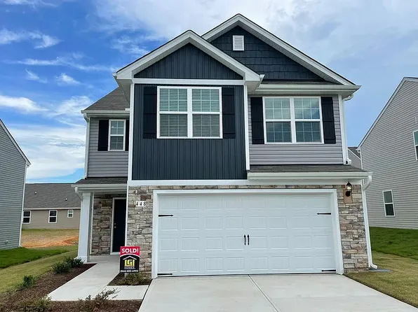 448 Turning Lake Dr, Zebulon, NC 27597