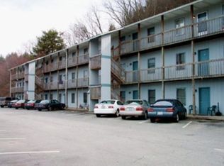 115 Rogers Dr APT 9, Boone, NC 28607