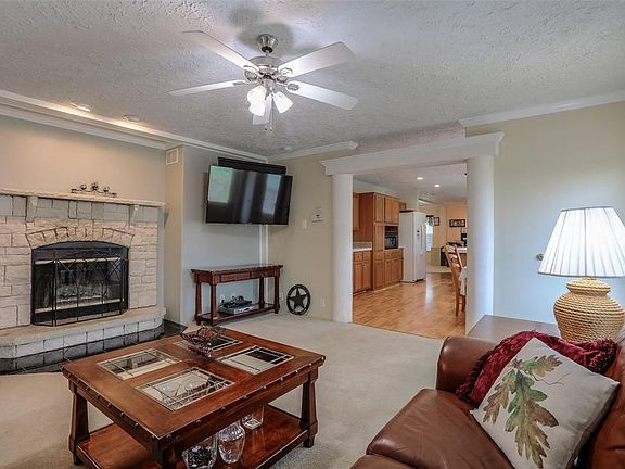 4th image of 21624 County Road 3749