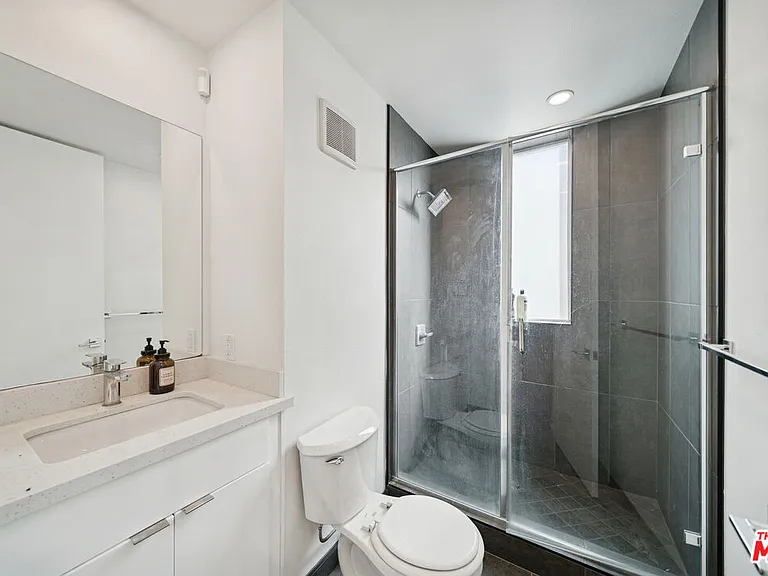 4523 Saint Elmo Dr #1/2 — Photo 6