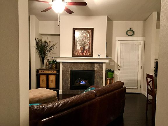 patio access off kitchen and living room