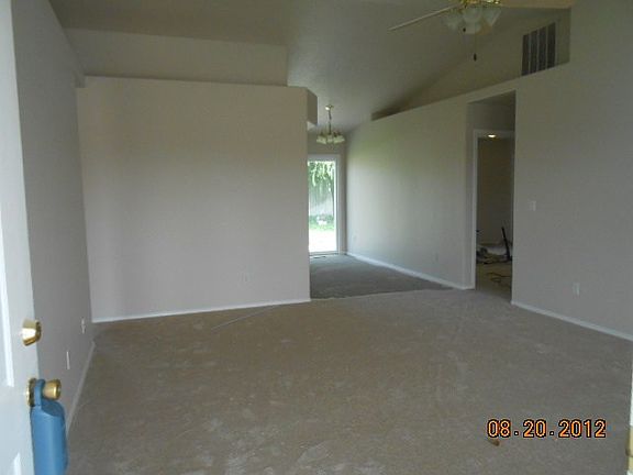 3rd image of 516 Stony Meadow Dr