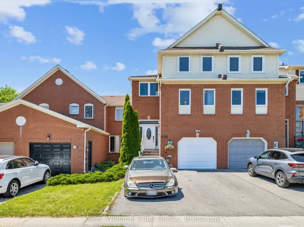 1134 Leewood Dr, Oakville, ON L6M 3B7