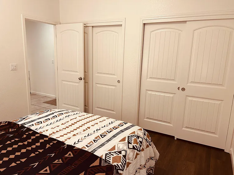 723 Suzanne Dr — Photo 21