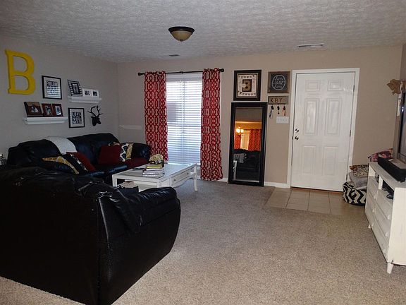 2nd image of 1182 Long Hollow Pike APT H3