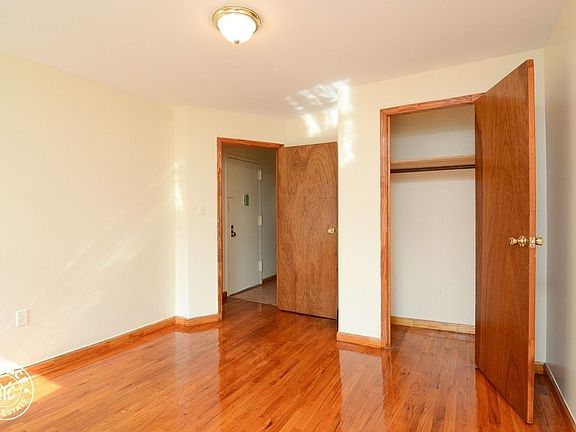 3rd image of 466 Franklin Ave #8F
