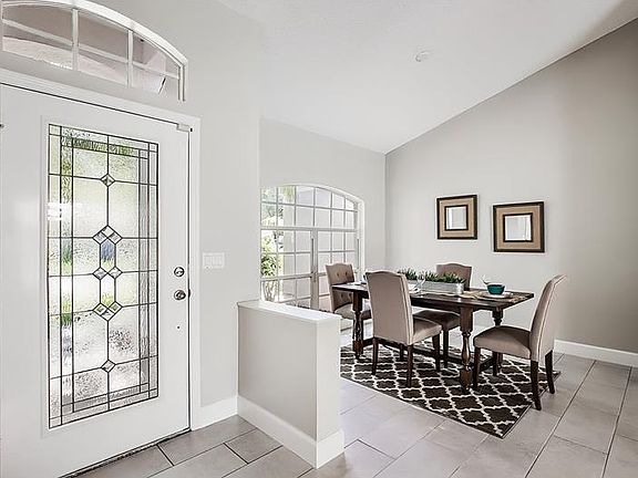 3rd image of 5817 Silas Creek Ln