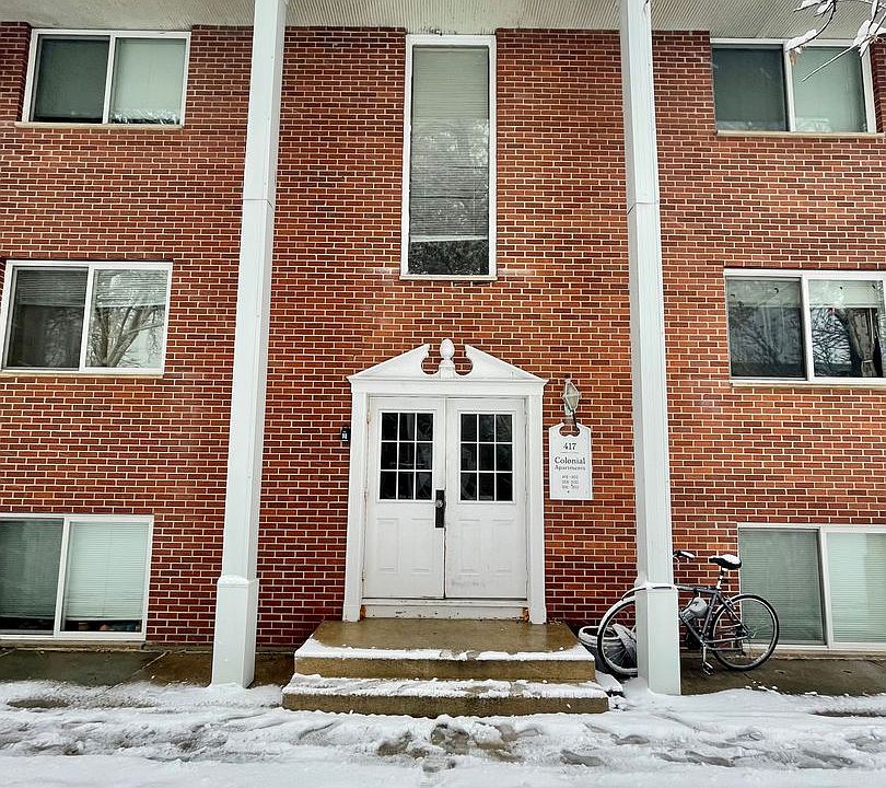 1st image of 417-423 27th St NE #417-104