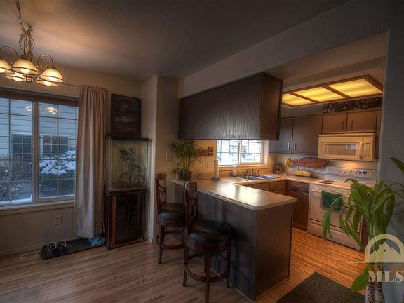 4th image of 3026 W Villard St