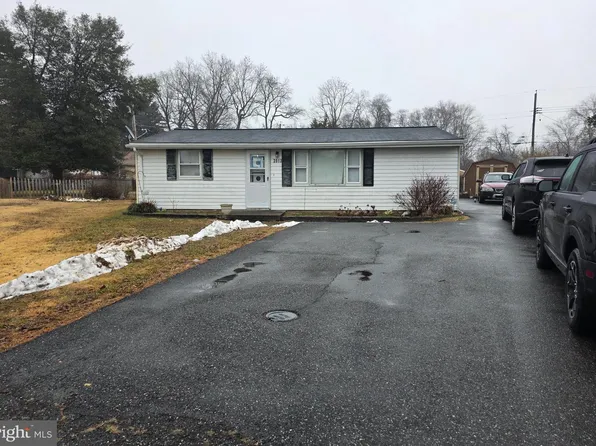 3913 Love Ct, Edgewood, MD 21040