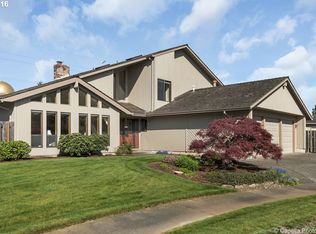 16223 NE Tillamook Ct, Portland, OR 97230