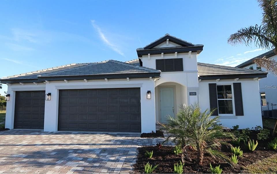 1st image of 1680 LUGANO CIRCLE