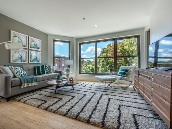 72 Ashford St, Allston, MA 02134