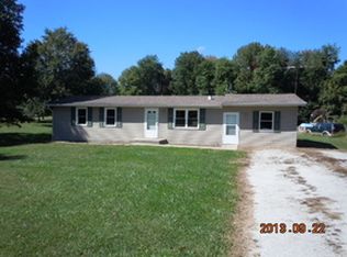 15923 Ireland Rd, Moores Hill, IN 47032