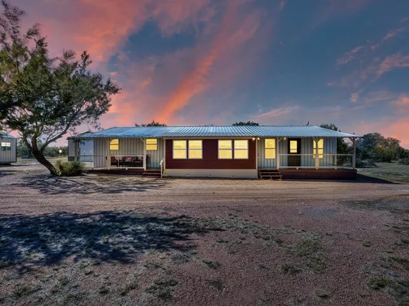 25525 Ranch Rd #2323, Llano, TX 78643