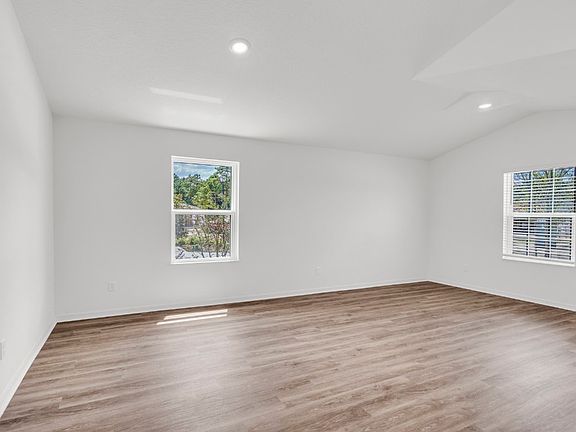 3rd image of 37445 Whisper Way