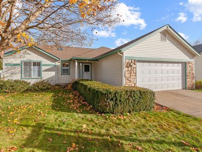 1922 N Salmon River Ln, Greenacres, WA, 99016