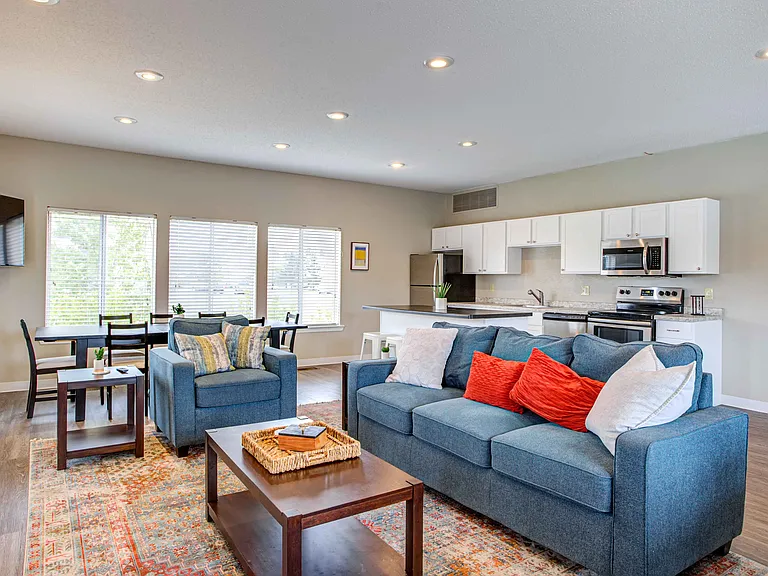Deerfield Townhomes — Photo 7