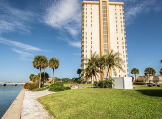 4900 Brittany Dr S APT 108, Saint Petersburg, FL 33715