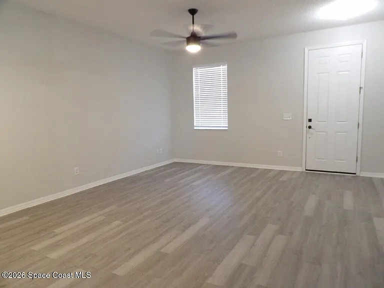 1165 Rabbit St SE — Photo 3