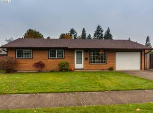 355 SW Laurel St, Junction City, OR 97448