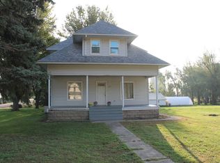 103 S Hamilton St, George, IA 51237