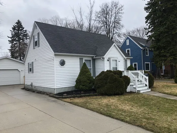 909 North Ave, Sheboygan, WI 53083