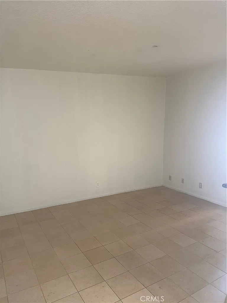 1 bed, 600 sqft, $1,950 — Photo 4