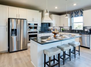 523 Goldenrod Trl, Waconia, MN 55387