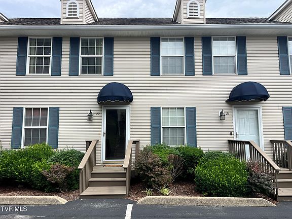 2nd image of 22 Pepper Ridge Ct #22
