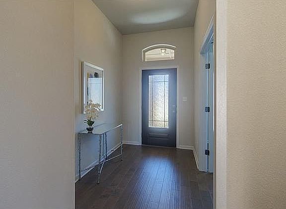 5th image of 108 Ivy Glen Ct