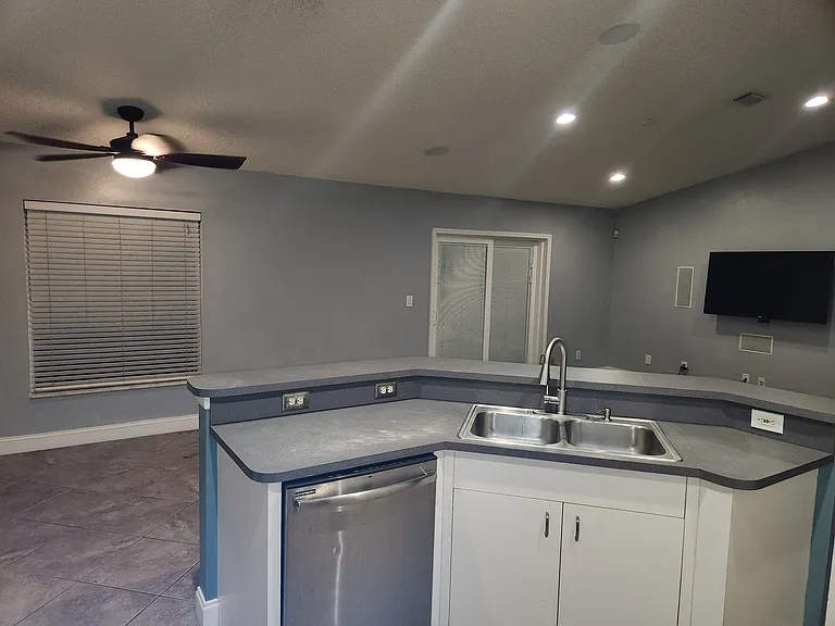 6050 Adina Rd — Photo 3