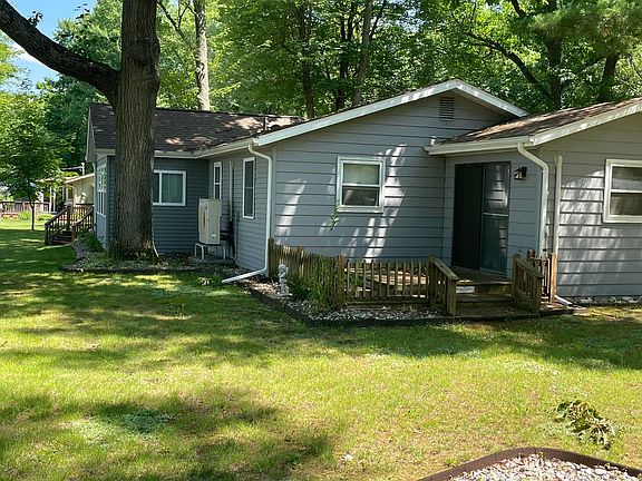 3rd image of 330 N Henderson Lake Dr