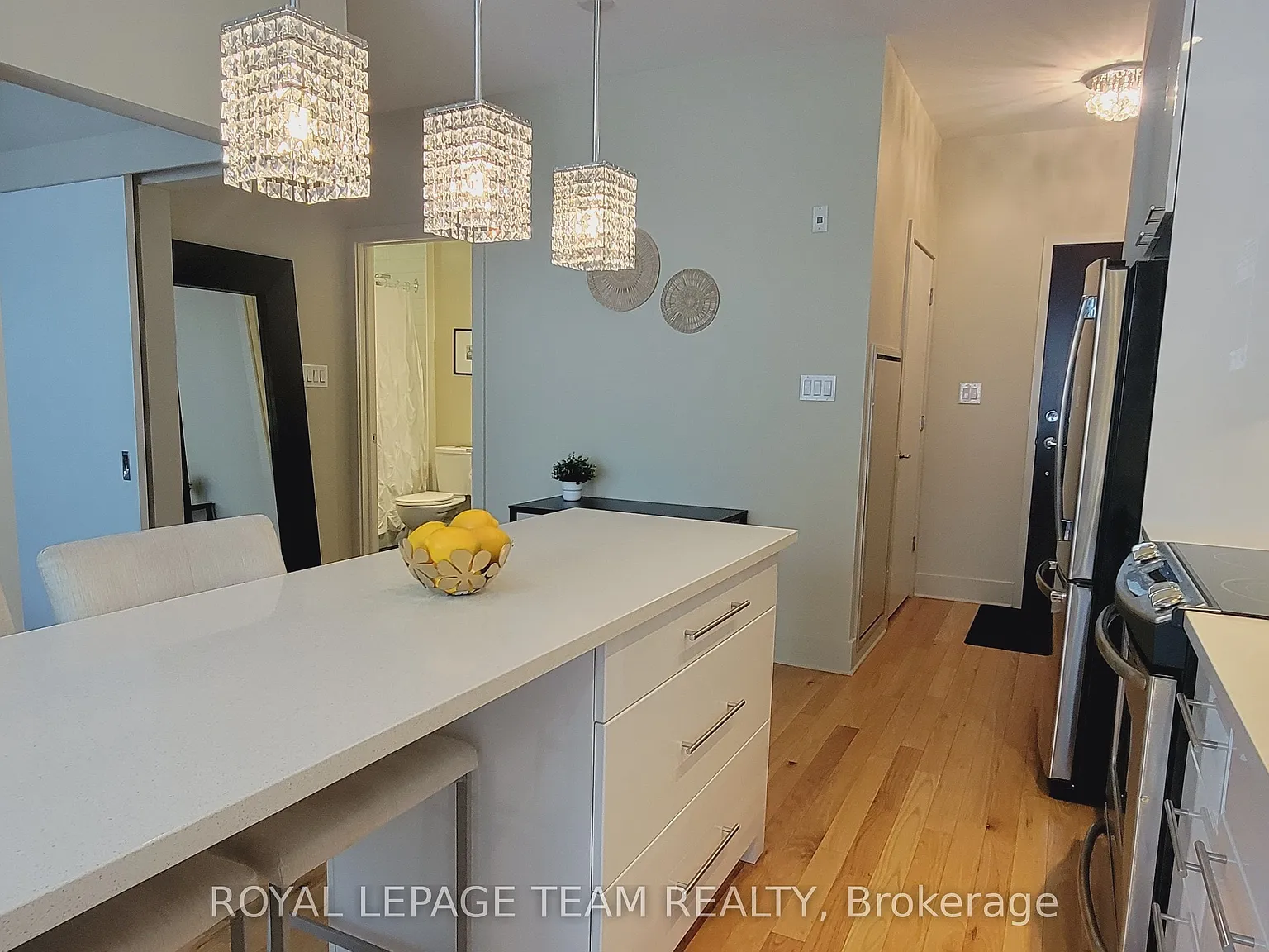 1 bed, $2,000 — Photo 4