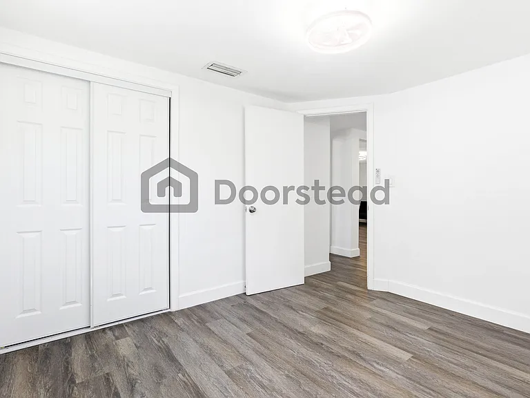 5053 Springland Dr — Photo 22