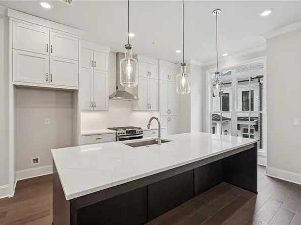 225 Midnight Oak Run #7, Alpharetta, GA 30009