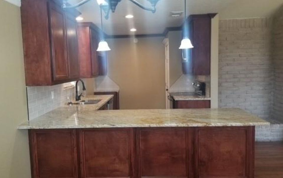 1st image of 20018 Bolton Bridge Ln