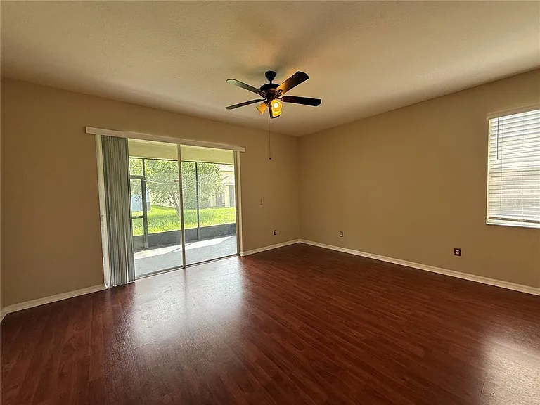 6520 Bridgecrest Dr — Photo 15
