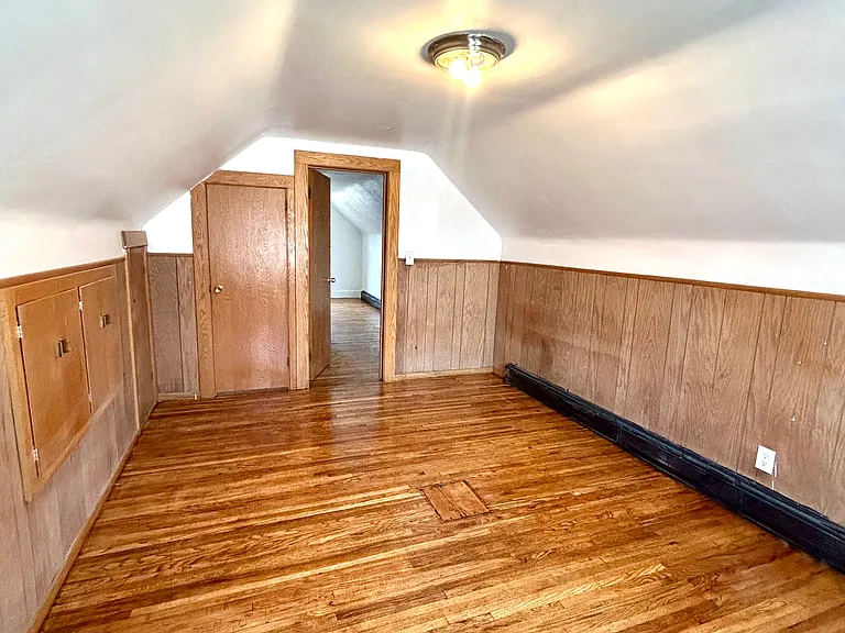 4541 Camden Ave N — Photo 12