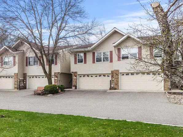 4211 Heine Ct, Eagan, MN 55122