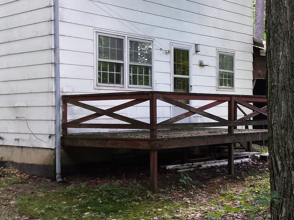2nd image of 143 Miles Rd