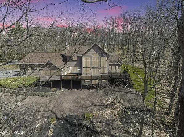 103 Myrtlewood Ln, Greentown, PA 18426