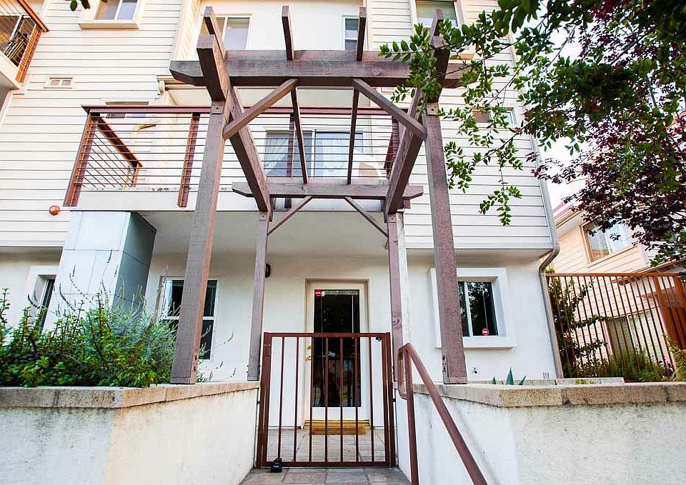 1st image of 480 N Catalina Ave Unit 108