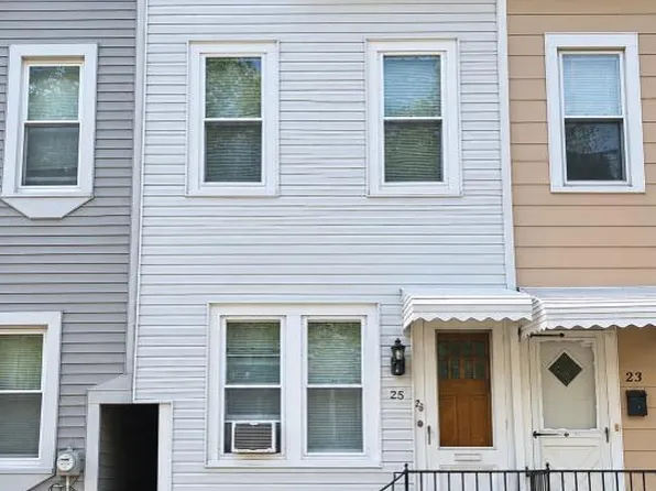 25 Randall Ave, Trenton, NJ 08611