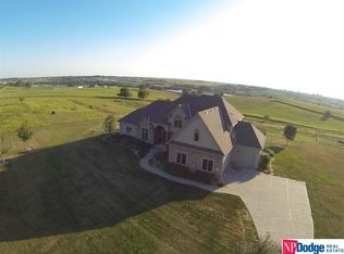 9102 N 102nd St, Omaha, NE 68122