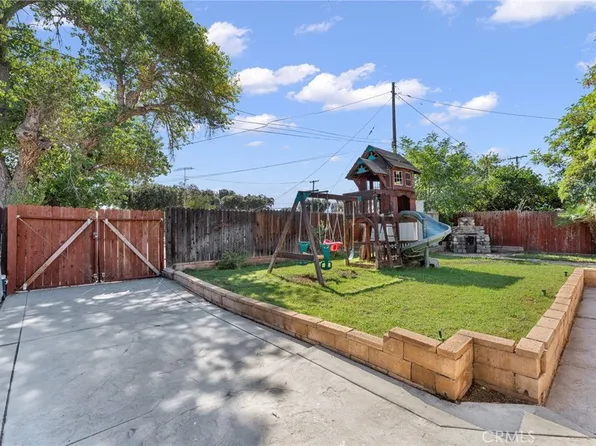 1734 Orange St, Redlands, CA 92374