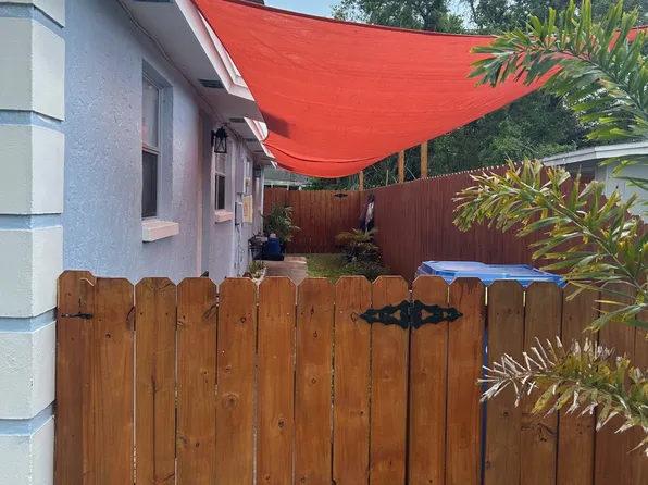 3796 137th Ave N, Largo, FL 33771